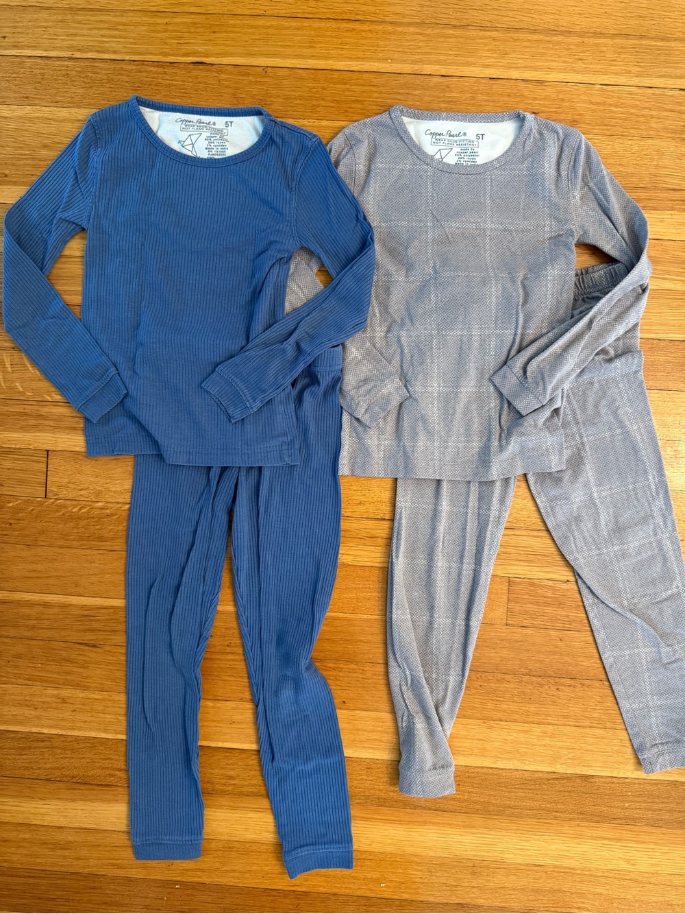 Set of 2 Copper Pearl Long Sleeve Pajamas
